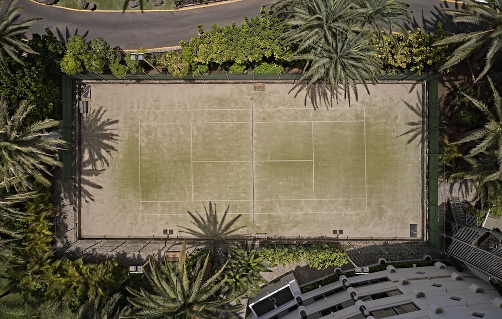 Seaside Palm Beach — Sports & recreation in Meloneras, Canary Islands