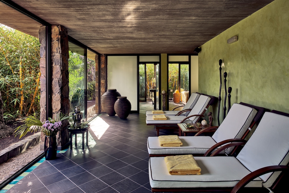 Seaside Palm Beach — Spa in Meloneras, Canary Islands