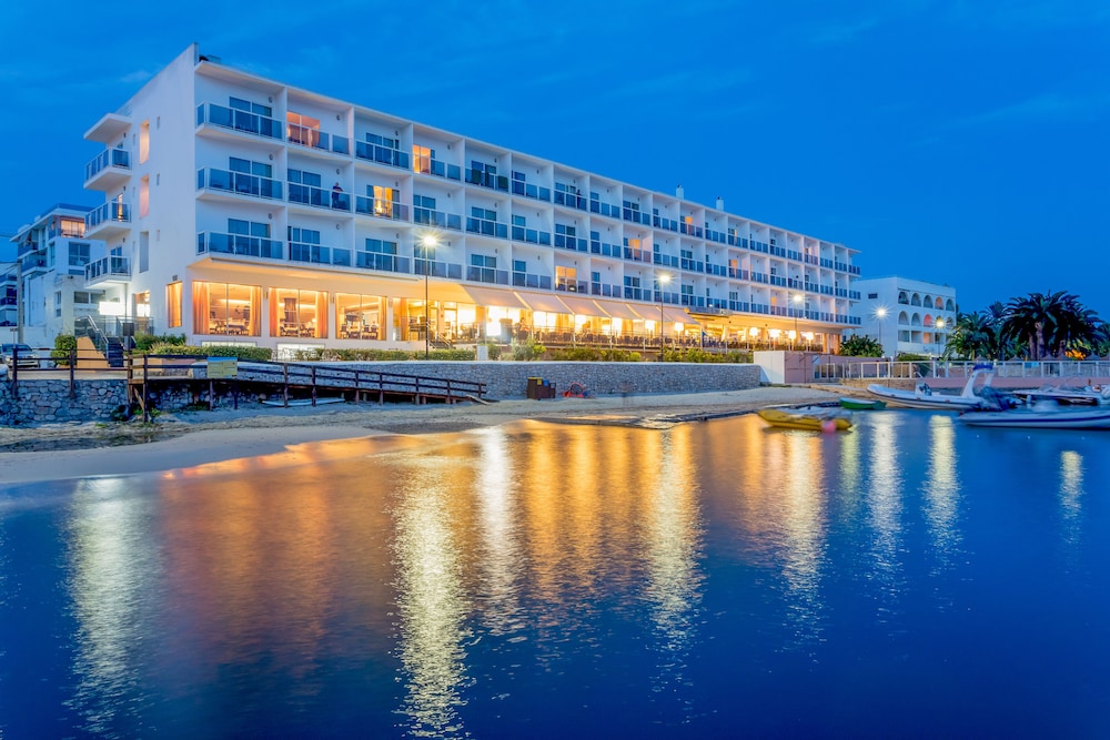 Hotel Simbad — Hotel building in Ibiza Town, Balearic Islands