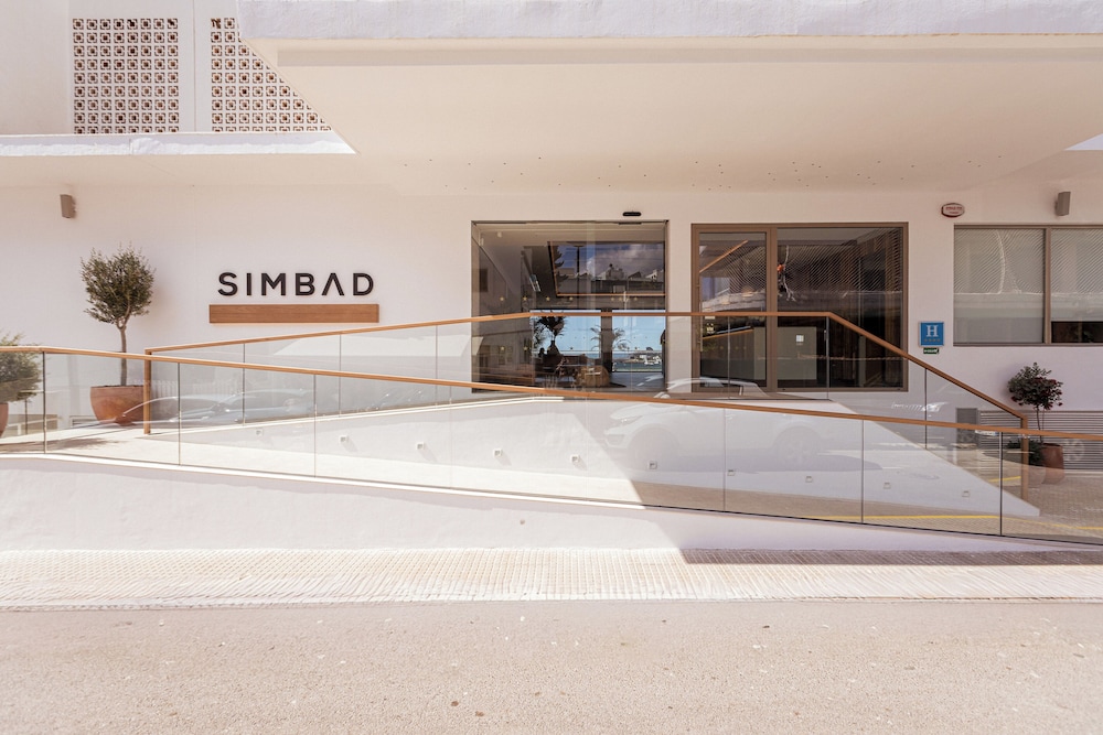Hotel Simbad — Hotel building in Ibiza Town, Balearic Islands