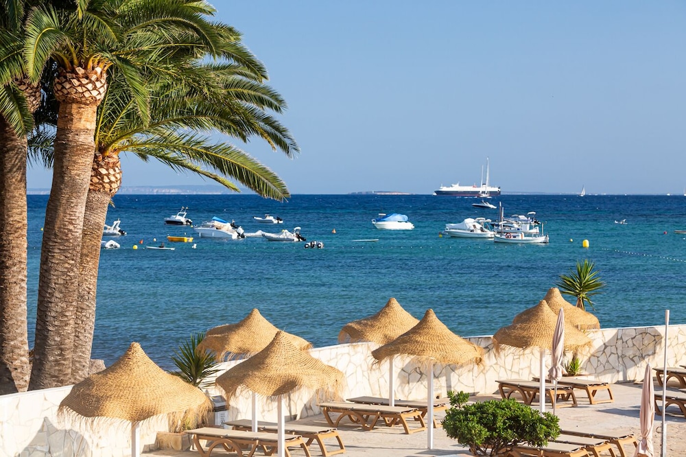 Hotel Simbad — Beach in Ibiza Town, Balearic Islands