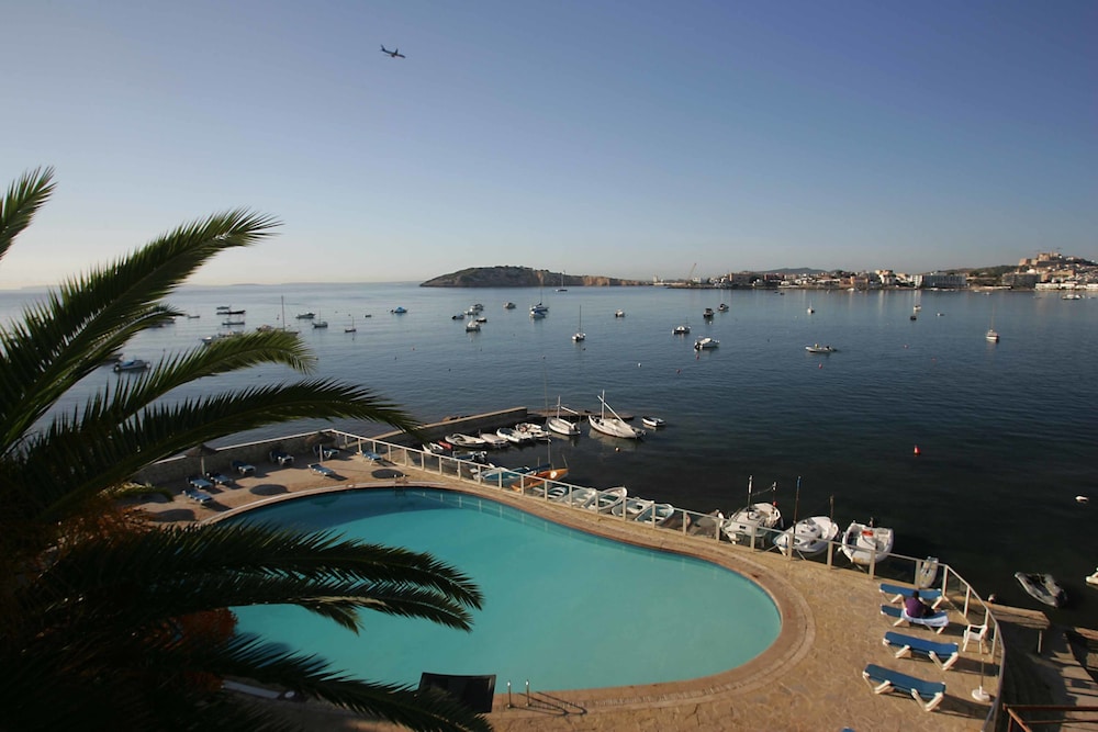 Hotel Simbad — Swimming pool in Ibiza Town, Balearic Islands