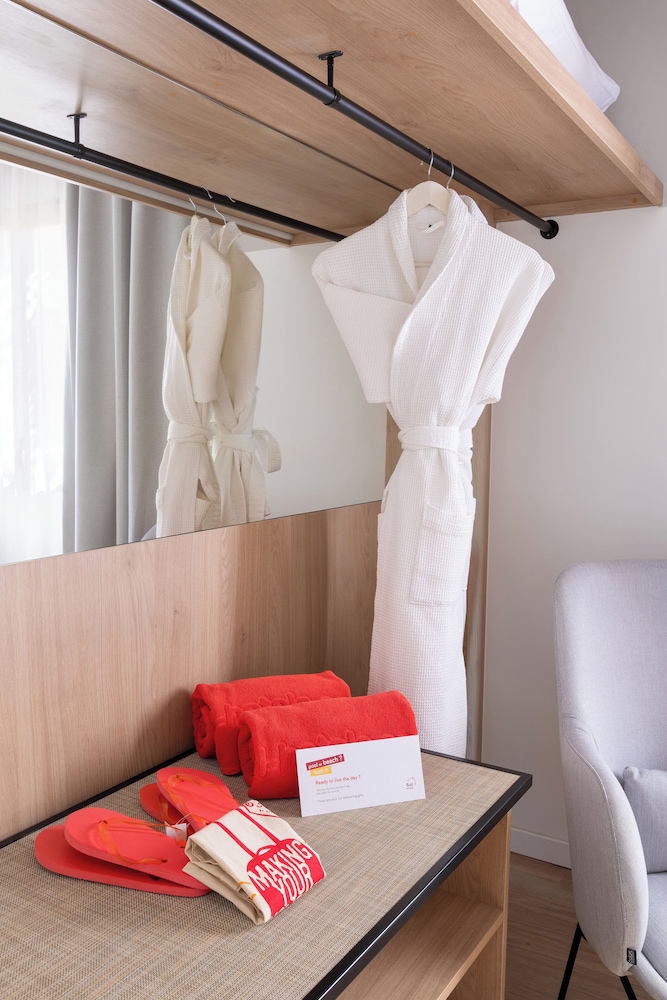 Sol Sun Beach Apartamentos — Hotel rooms in Costa Adeje, Canary Islands