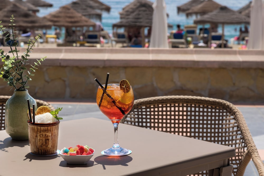 Sol Puerto Marina — Restaurant & bars in Torremolinos, Andalusia