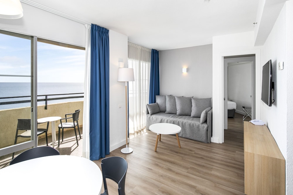 Sol Puerto Marina — Hotel rooms in Torremolinos, Andalusia