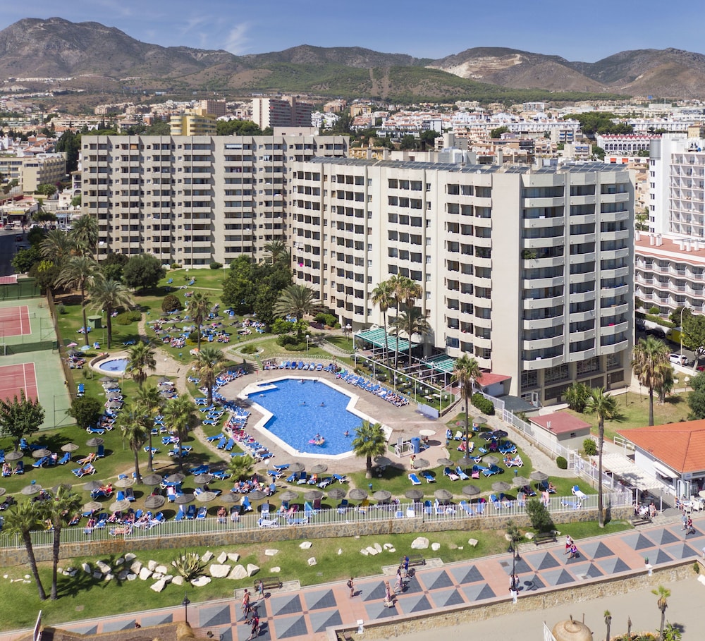 Sol Puerto Marina — Swimming pool in Torremolinos, Andalusia