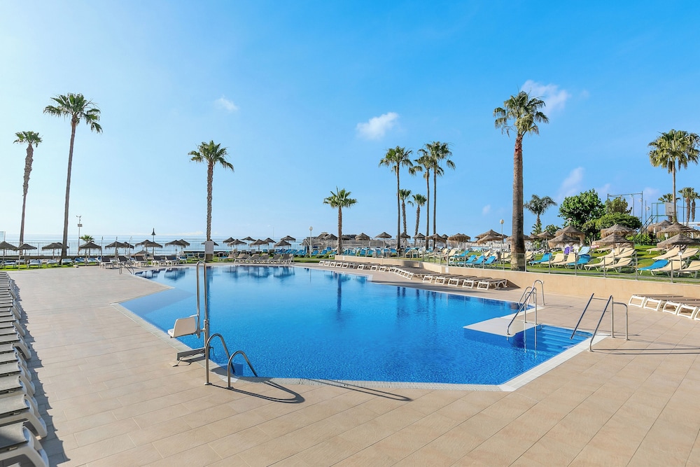 Sol Puerto Marina — Swimming pool in Torremolinos, Andalusia