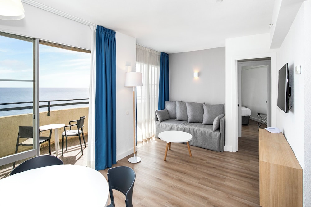 Sol Puerto Marina — Hotel rooms in Torremolinos, Andalusia