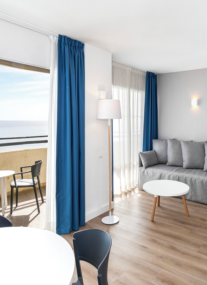 Sol Puerto Marina — Hotel rooms in Torremolinos, Andalusia
