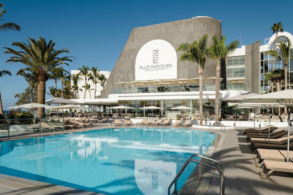 Plus Fariones Suite Hotel — Swimming pool in Puerto del Carmen, Canary Islands