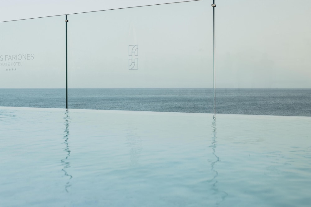 Plus Fariones Suite Hotel — Swimming pool in Puerto del Carmen, Canary Islands