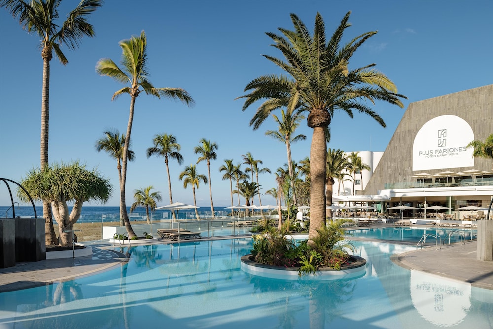 Plus Fariones Suite Hotel — Swimming pool in Puerto del Carmen, Canary Islands