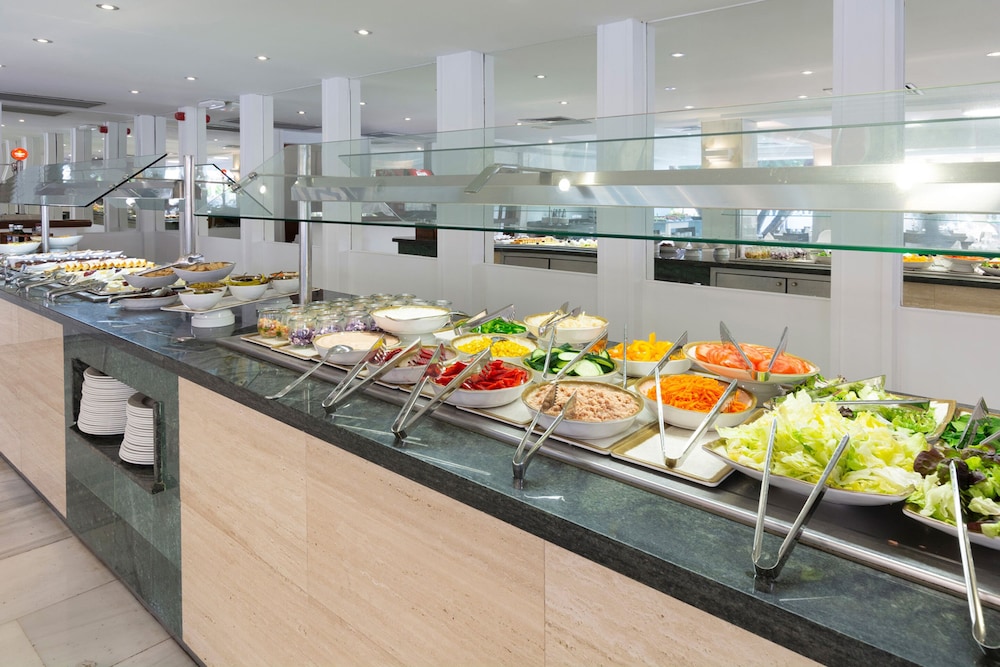 Mar Hotels Paguera & Spa — Restaurant & bars in Peguera, Balearic Islands