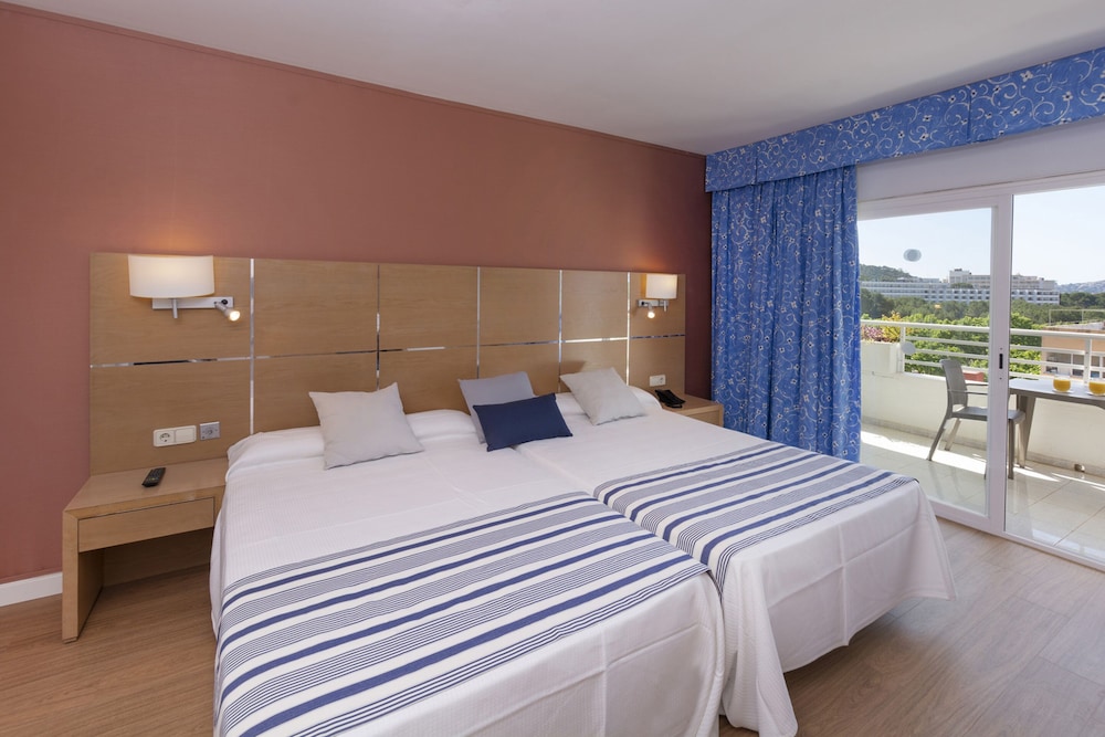 Mar Hotels Paguera & Spa — Hotel rooms in Peguera, Balearic Islands
