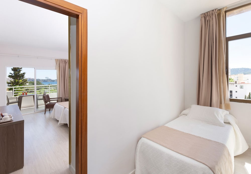 Mar Hotels Paguera & Spa — Hotel rooms in Peguera, Balearic Islands