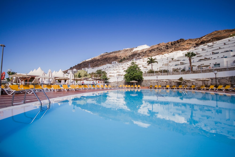 Servatur Terrazamar Suite & Sun Suite — Swimming pool in Puerto Rico, Canary Islands
