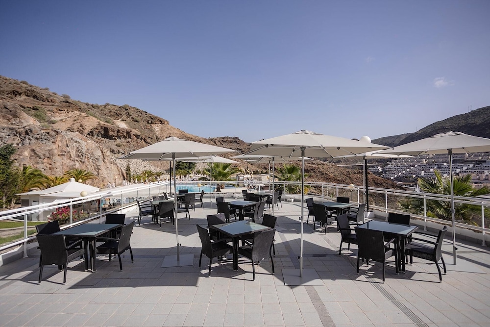 Servatur Terrazamar Suite & Sun Suite — Restaurant & bars in Puerto Rico, Canary Islands