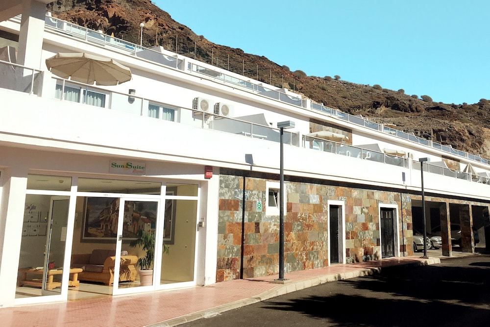 Servatur Terrazamar Suite & Sun Suite — Hotel building in Puerto Rico, Canary Islands