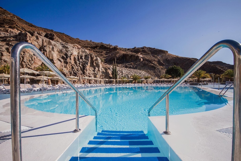 Servatur Terrazamar Suite & Sun Suite — Swimming pool in Puerto Rico, Canary Islands