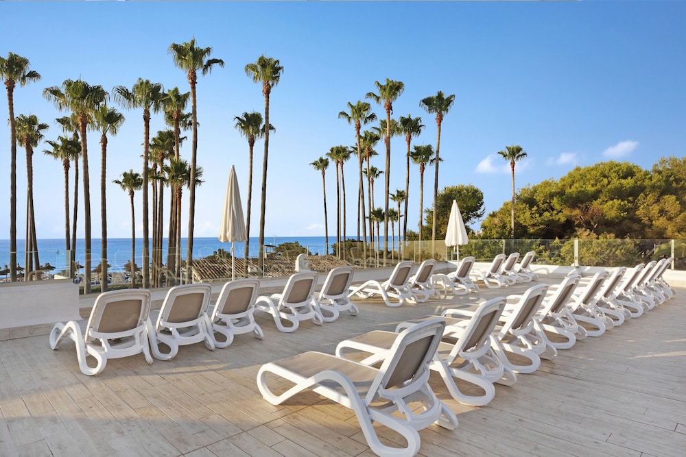 Hotel THB Sa Coma Platja — Beach in Sa Coma, Balearic Islands