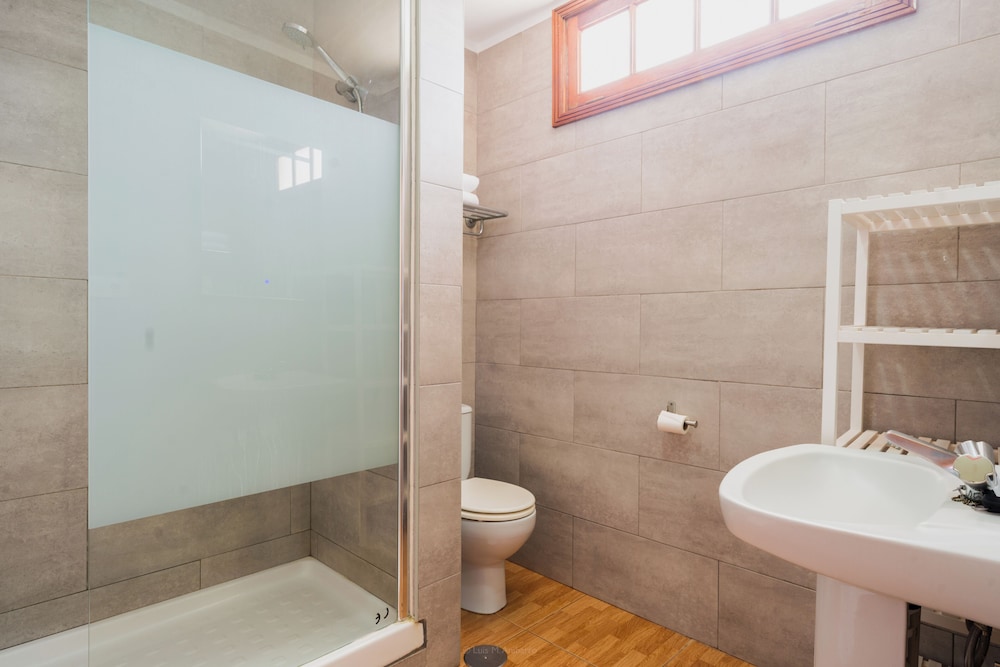 Apartamentos Tinerfe Garden — Hotel rooms in Costa Adeje, Canary Islands