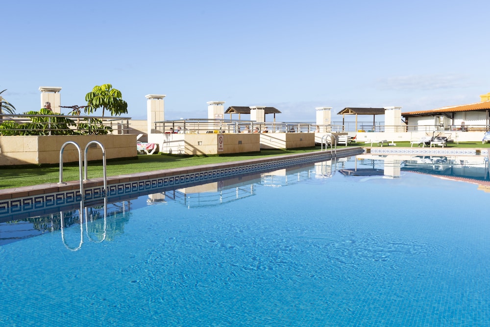 Hotel Villa de Adeje Beach — Swimming pool in Costa Adeje, Canary Islands