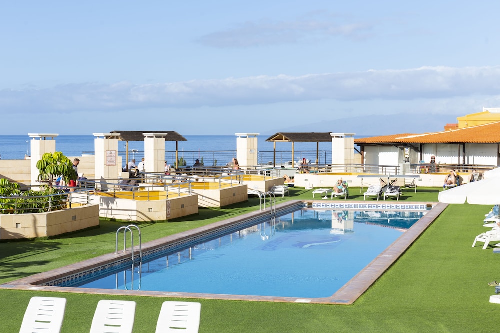Hotel Villa de Adeje Beach — Main photo in Costa Adeje, Canary Islands