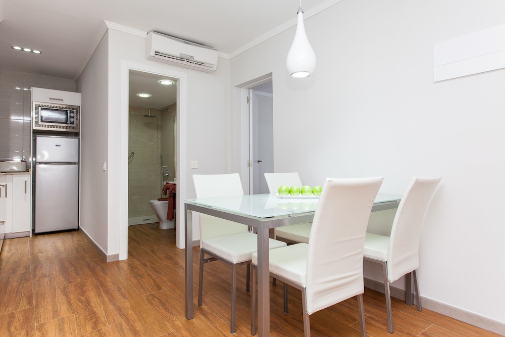 Apartamentos Villa Florida — Hotel rooms in Costa de Antigua, Canary Islands