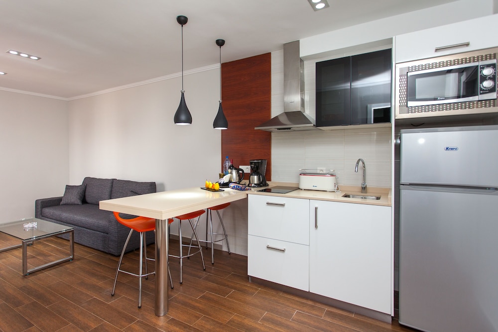 Apartamentos Villa Florida — Hotel rooms in Costa de Antigua, Canary Islands