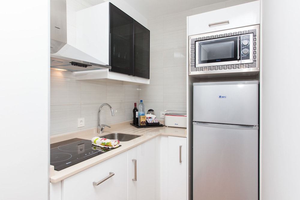Apartamentos Villa Florida — Hotel rooms in Costa de Antigua, Canary Islands
