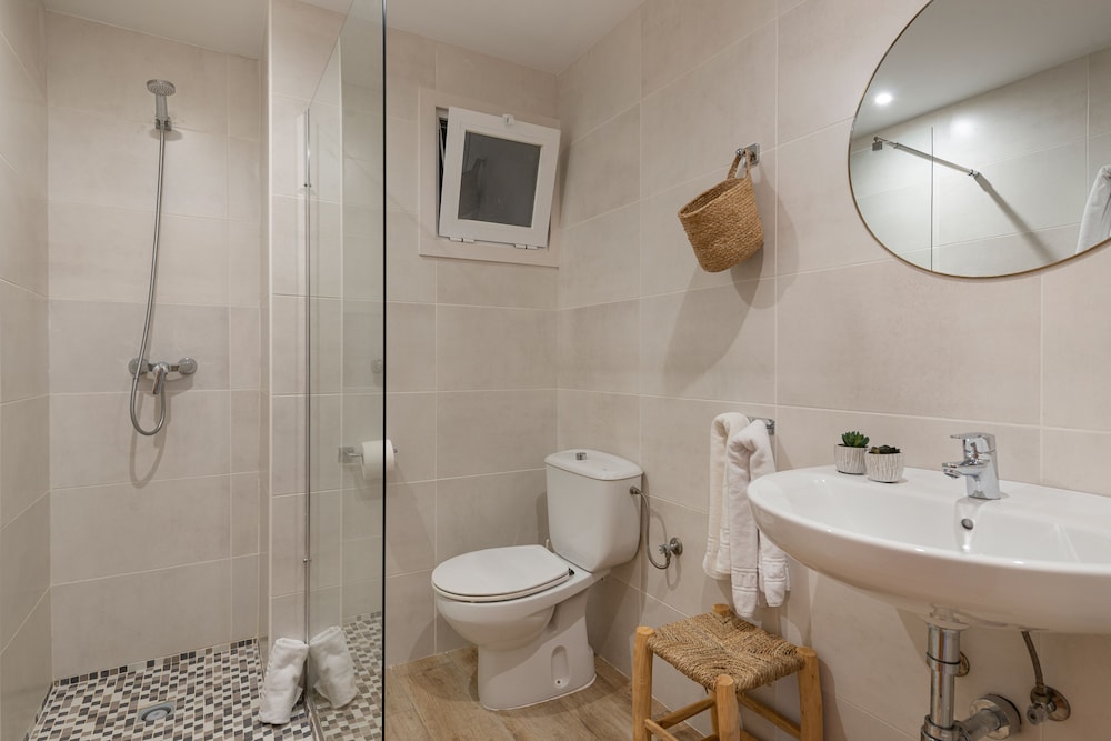 Villa Real Club Apartments — Hotel rooms in Andratx, Balearic Islands