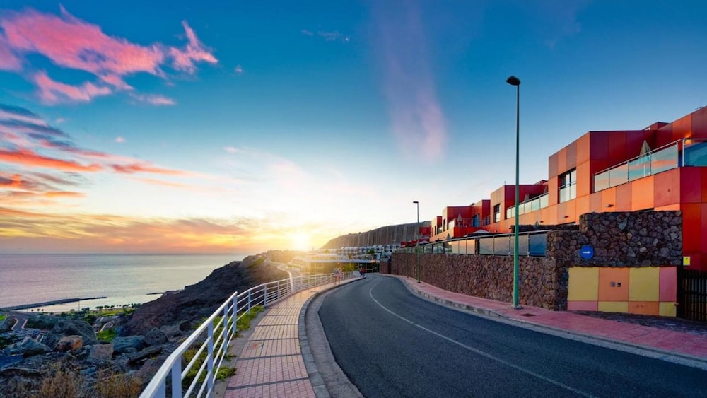 Las Villas de Amadores — Beach in Puerto Rico, Canary Islands