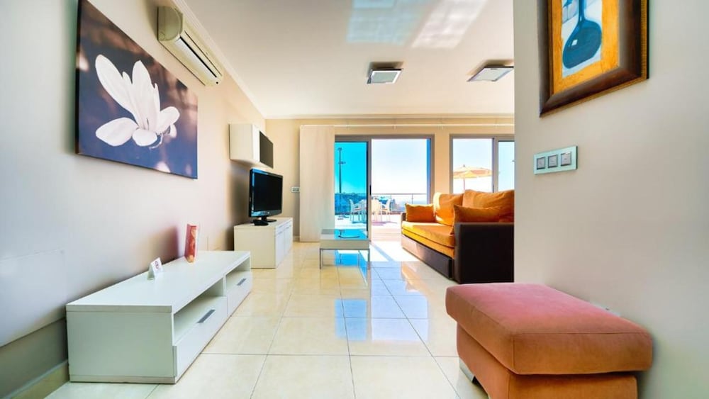 Las Villas de Amadores — Hotel rooms in Puerto Rico, Canary Islands