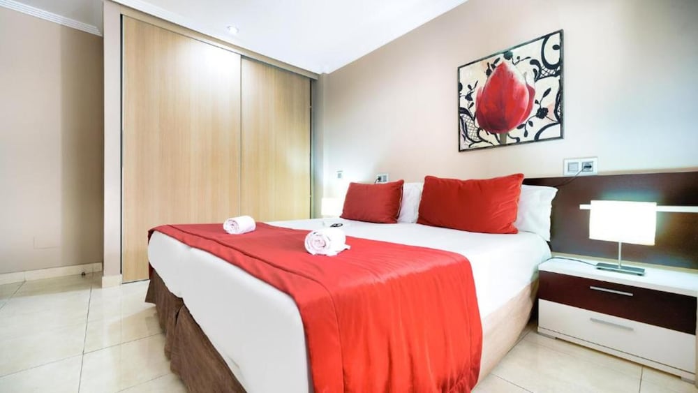 Las Villas de Amadores — Hotel rooms in Puerto Rico, Canary Islands