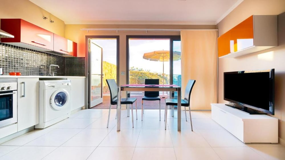 Las Villas de Amadores — Hotel rooms in Puerto Rico, Canary Islands