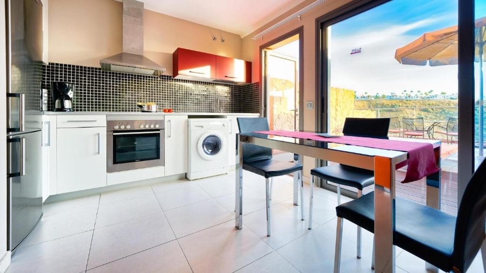 Las Villas de Amadores — Hotel rooms in Puerto Rico, Canary Islands