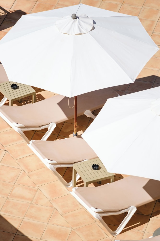 Vista Club Apartamentos — Beach in Santa Ponca, Balearic Islands