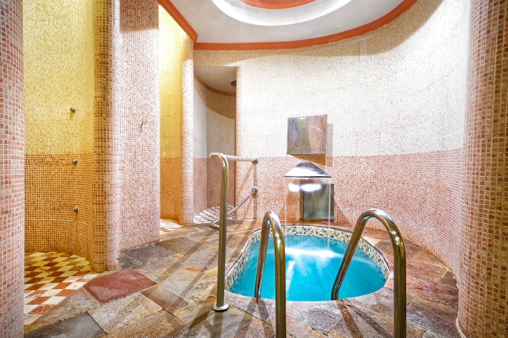 Bull Vital Suites & Spa Boutique Hotel - Only Adults — Spa in Playa del Ingles, Canary Islands