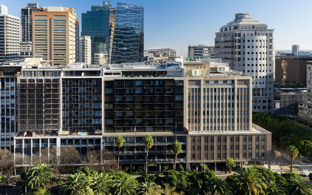 Radisson Hotel Cape Town Foreshore — Hotel building in Cape Town, Western Cape