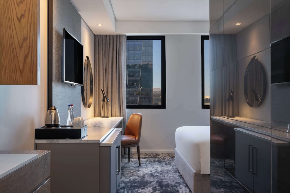 Radisson Hotel Cape Town Foreshore — Hotel rooms in Cape Town, Western Cape