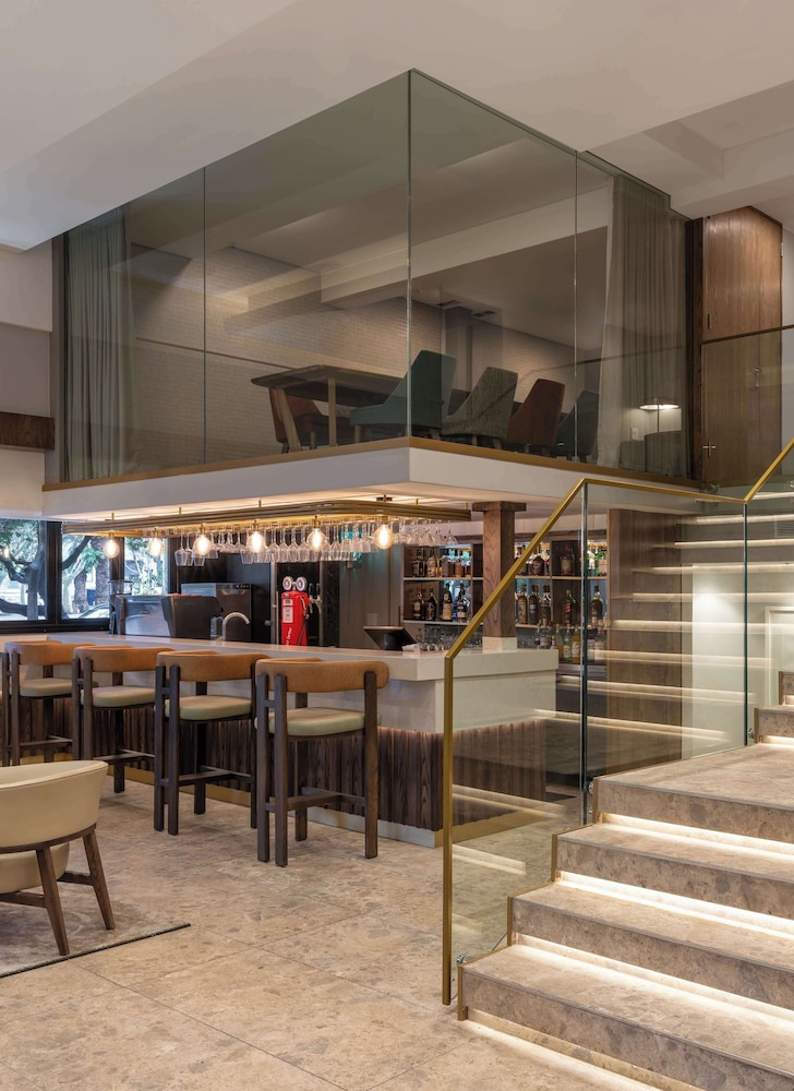 Radisson Hotel Cape Town Foreshore — Restaurant & bars in Cape Town, Western Cape