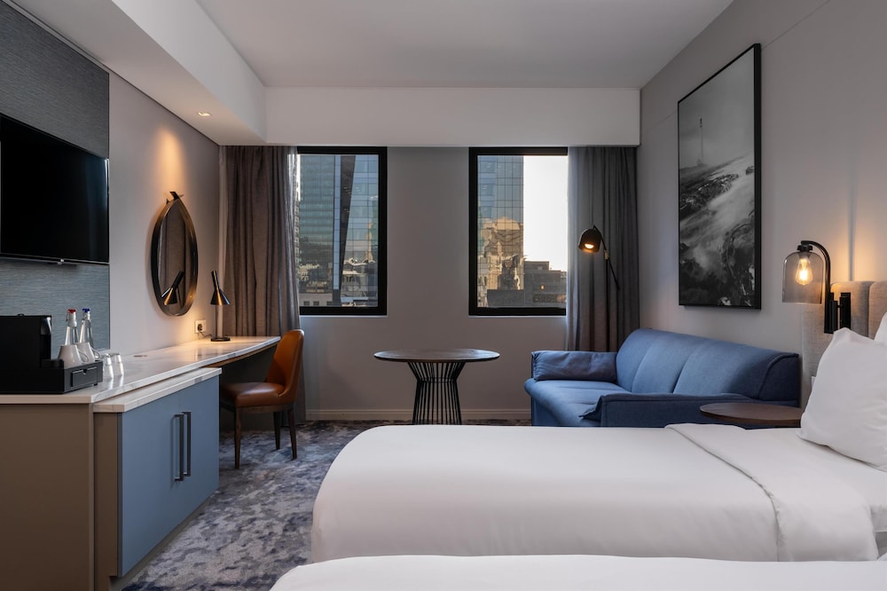 Radisson Hotel Cape Town Foreshore — Hotel rooms in Cape Town, Western Cape