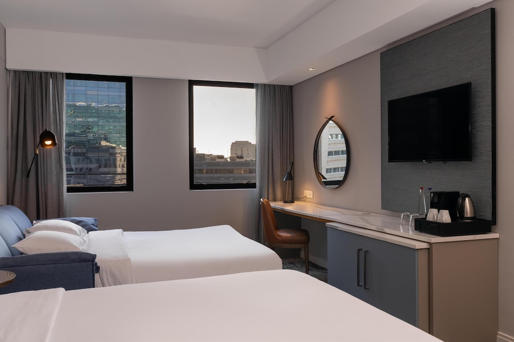 Radisson Hotel Cape Town Foreshore — Hotel rooms in Cape Town, Western Cape