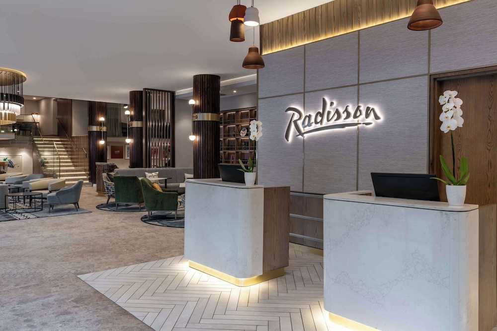 Radisson Hotel Cape Town Foreshore — Hotel building in Cape Town, Western Cape