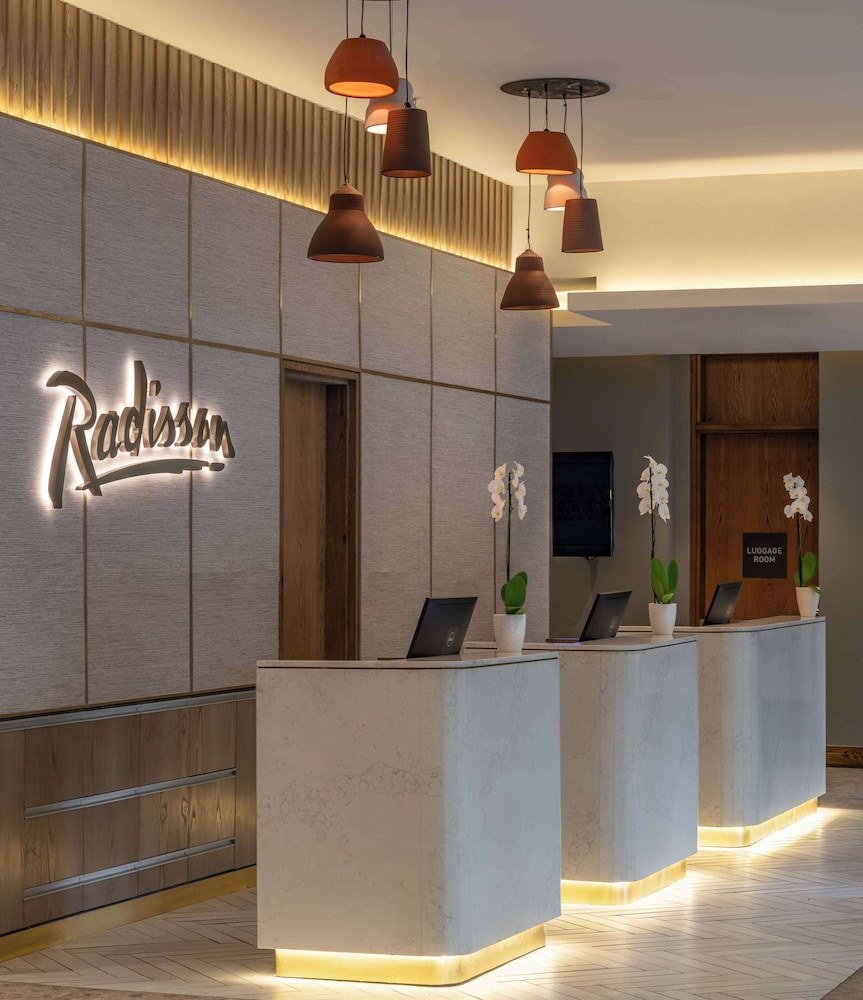 Radisson Hotel Cape Town Foreshore — Hotel building in Cape Town, Western Cape