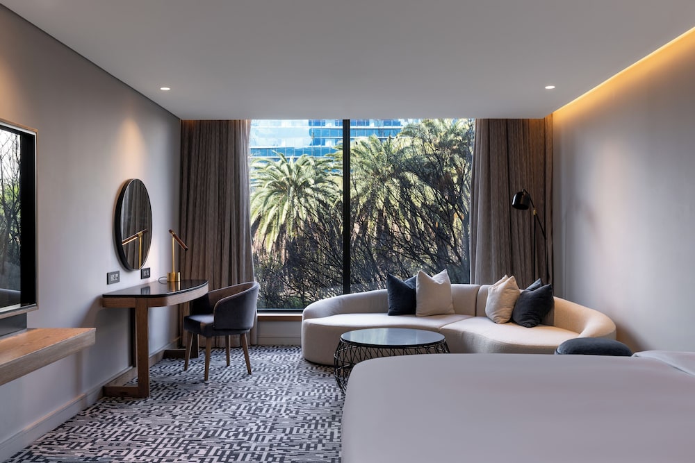 Radisson Hotel Cape Town Foreshore — Hotel rooms in Cape Town, Western Cape