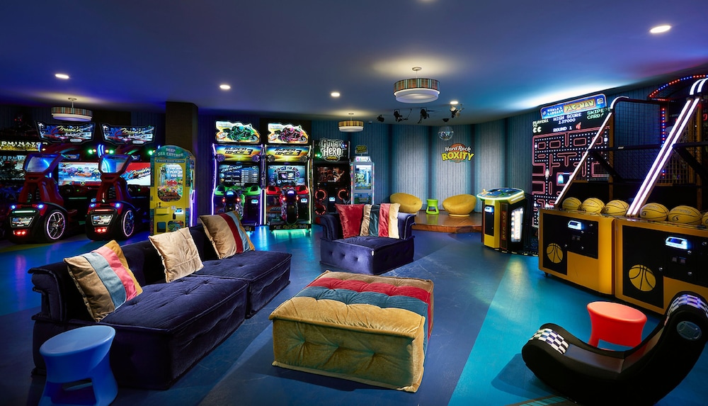 Hard Rock Hotel Daytona Beach — Hotel rooms in Daytona Beach, Florida