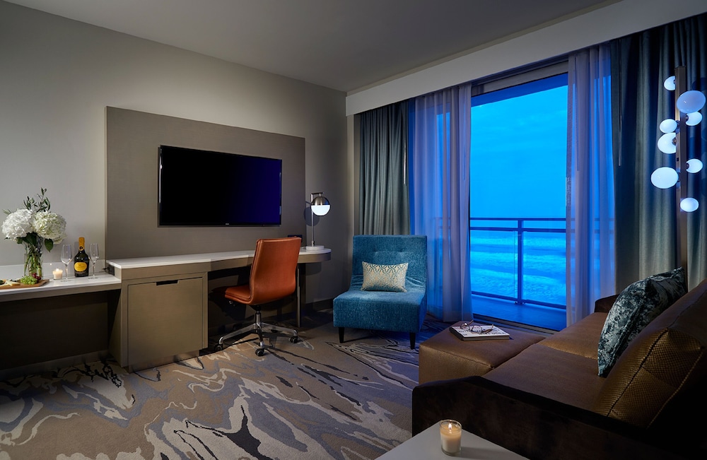 Hard Rock Hotel Daytona Beach — Hotel rooms in Daytona Beach, Florida