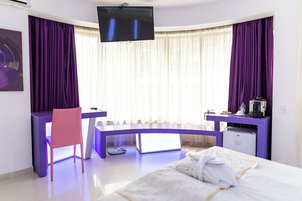 Hotel Christina - zdjęcie 4