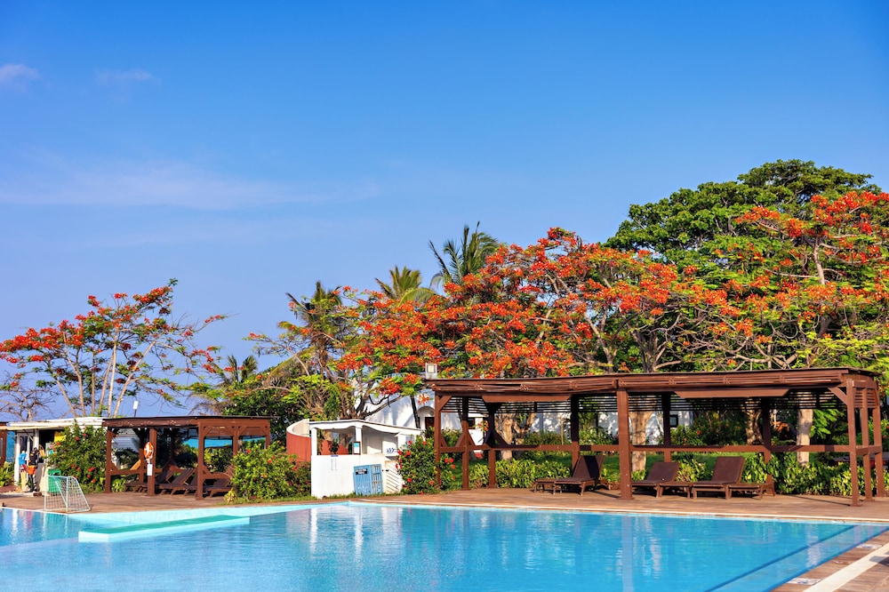 Essque Zalu Zanzibar — Swimming pool in Nungwi, Zanzibar North